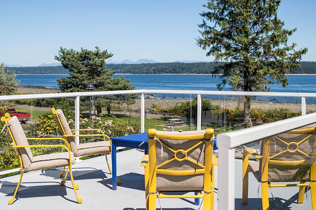 The Whale House deck chairs with ocean view